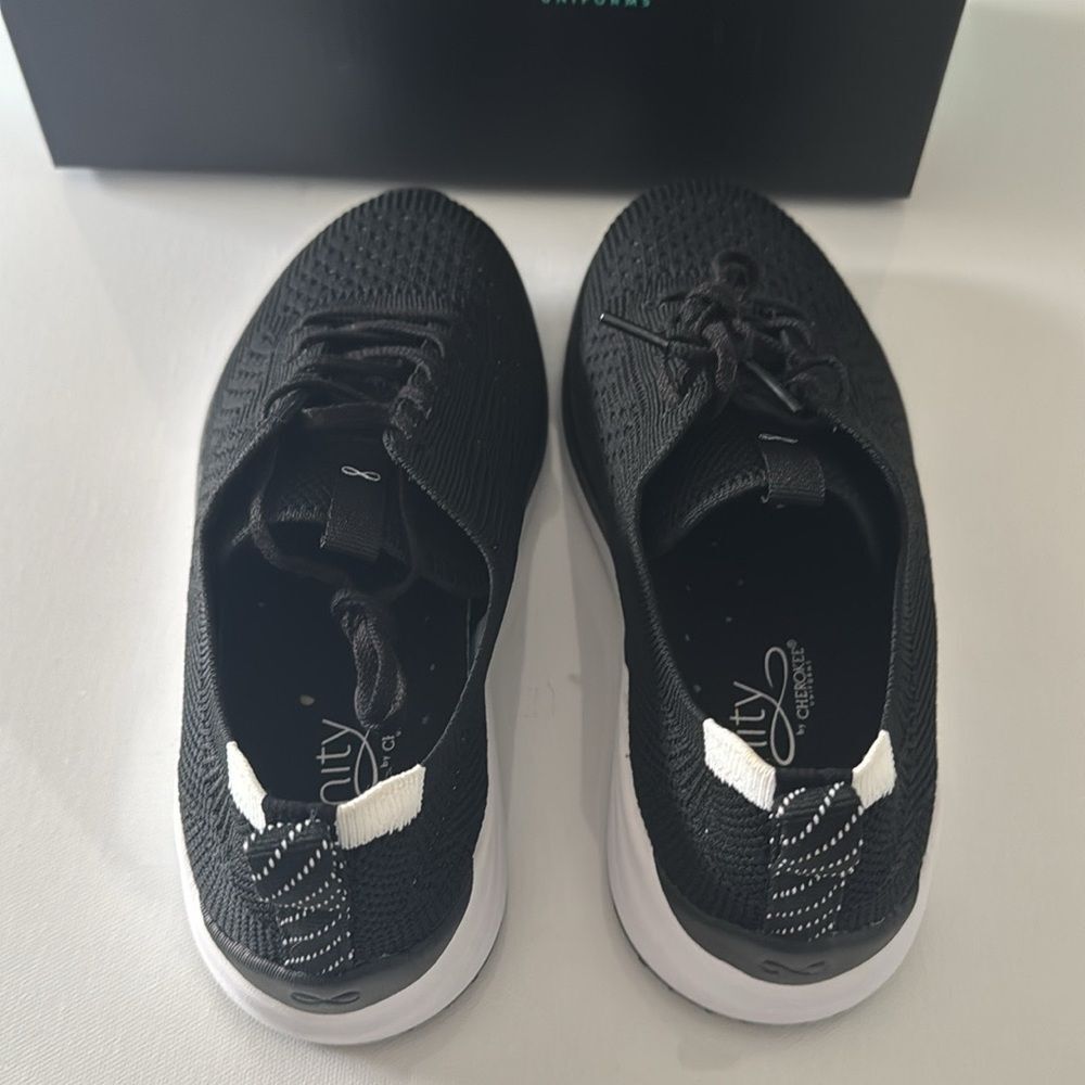 Nursing Shoes Womens 6 Wide Black Infinity By Cherokee - Picture 3 of 5